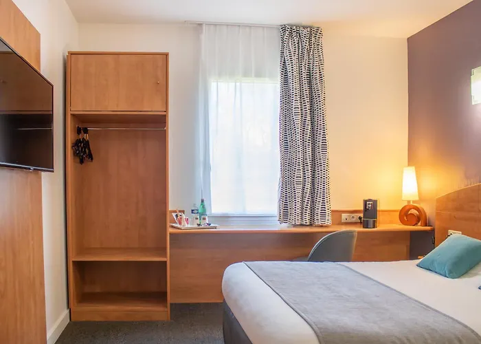 Hôtel avec vue: Brit Hotel Bressuire